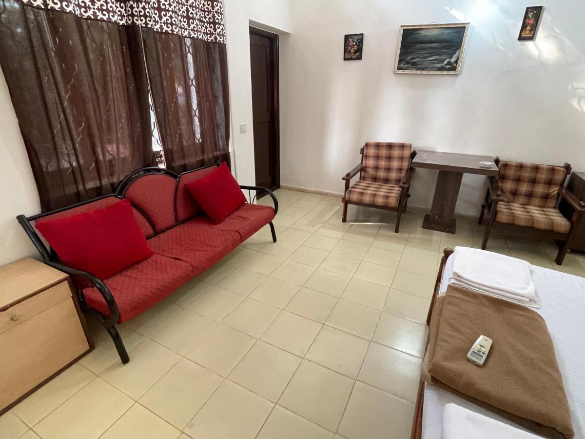 Mi Casa By The Sea Hotel Candolim Exterior photo